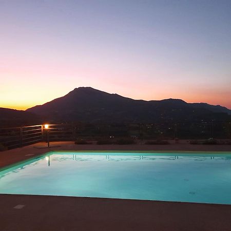 Villa Luxury Con Piscina Privata Vista Mare - 卡斯泰拉马莱 外观 照片