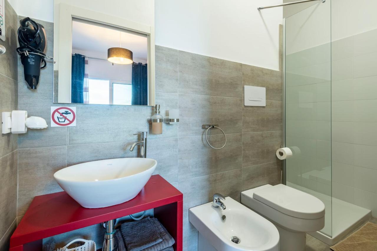 Villa Luxury Con Piscina Privata Vista Mare - 卡斯泰拉马莱 外观 照片