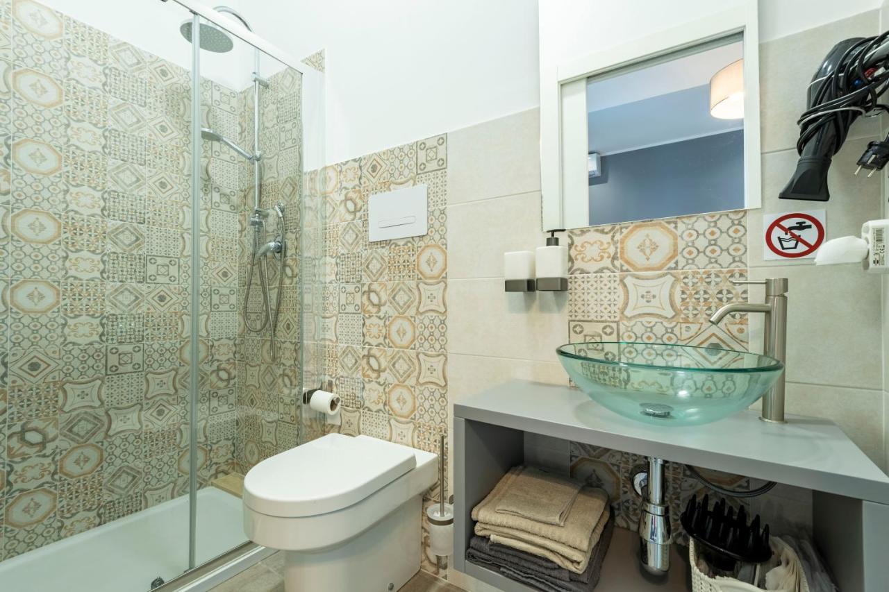 Villa Luxury Con Piscina Privata Vista Mare - 卡斯泰拉马莱 外观 照片