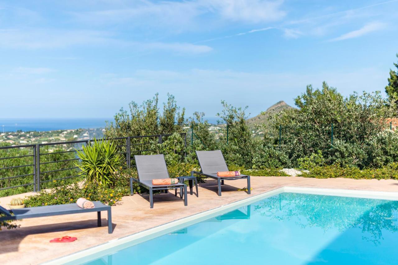 Villa Luxury Con Piscina Privata Vista Mare - 卡斯泰拉马莱 外观 照片